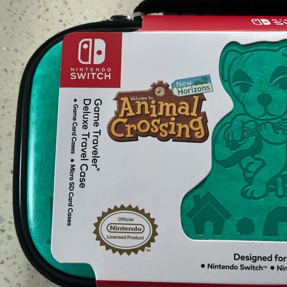 NWT -Nintendo Switch Deluxe Travel Case for All Switch Systems - Picture 4 of 8